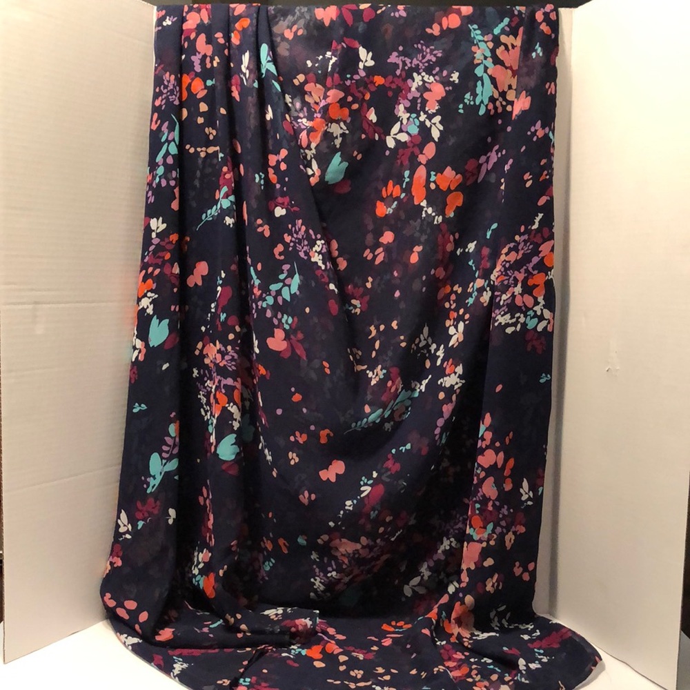Flowered pool wrap